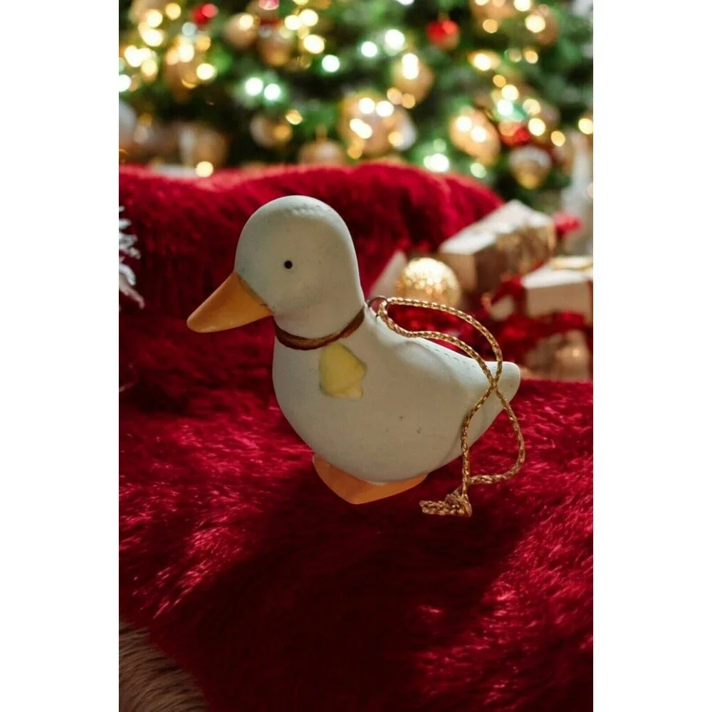VINTAGE 1980s HAND PAINTED BISQUE HOMCO DUCK 2” ORNAMENT Christmas